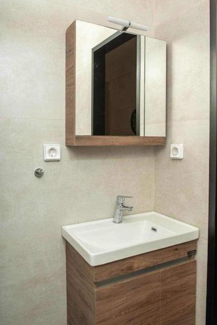 Flat In Athens Next To Metro St!公寓 外观 照片